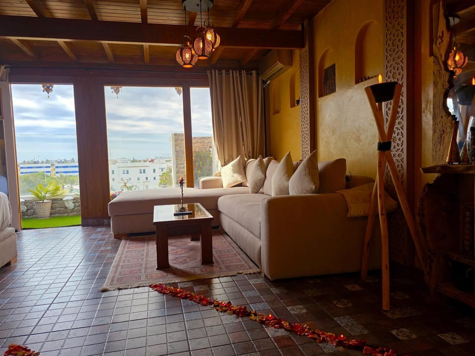 studio Azur rooftop with ocean view terrace privé Apartment in Marrakesh-Safi