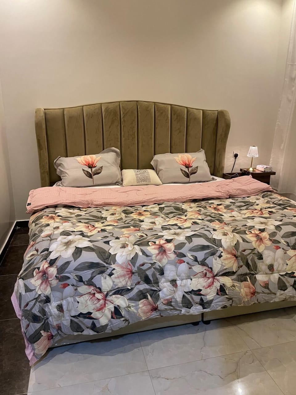 غرفة جلوس وغرفة نوم وصالة بسلطانه Apartment in Riyadh Province