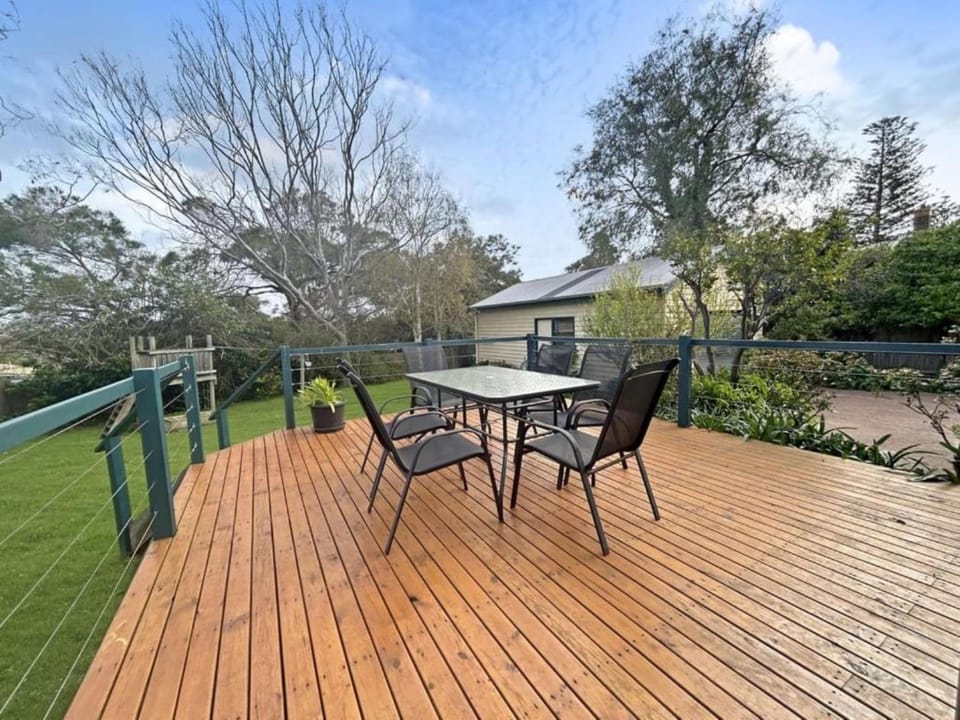 Garden, Balcony/Terrace, Seating area, Dining area, Garden view