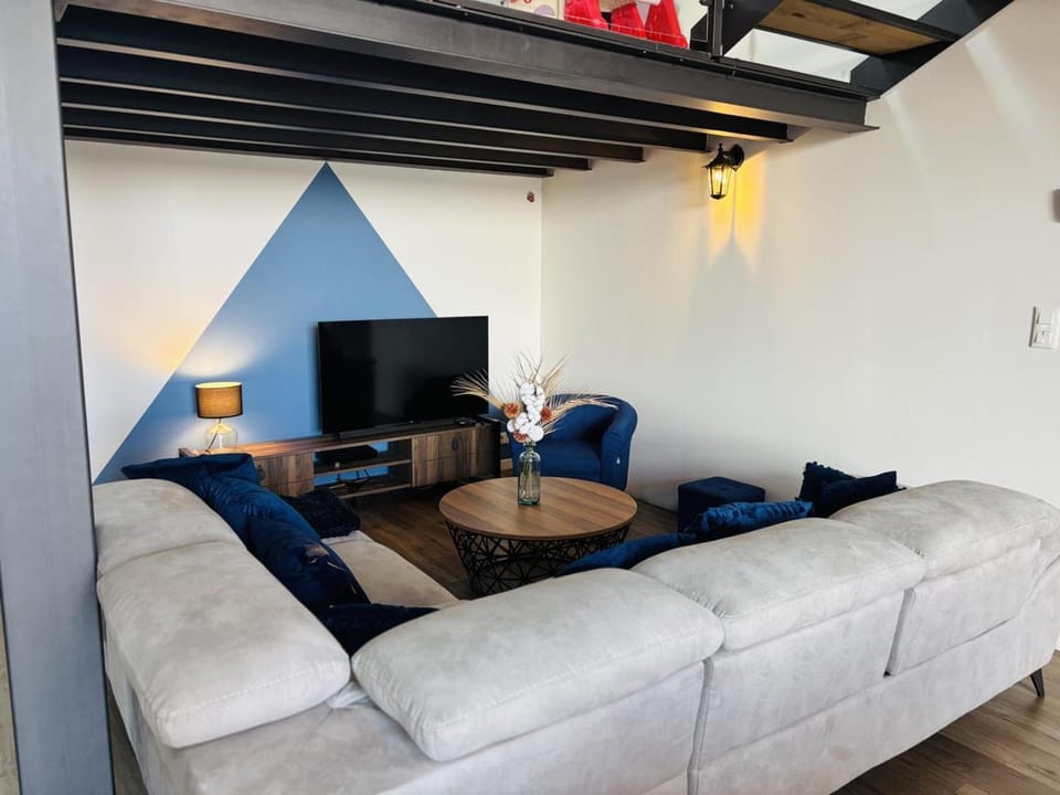 Gîte familial à Bressolles avec piscine privée et animaux acceptés - FR-1-489-598 House in Auvergne-Rhône-Alpes