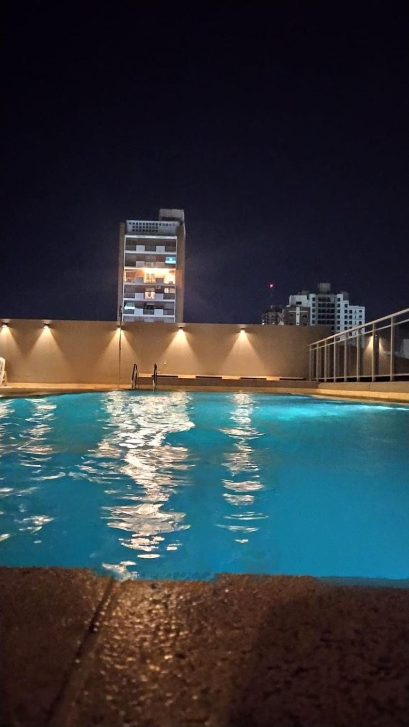 Departamento de Categoría, balcón, piscina, TV 58', COCHERA INCLUIDA Apartment in Santa Fe
