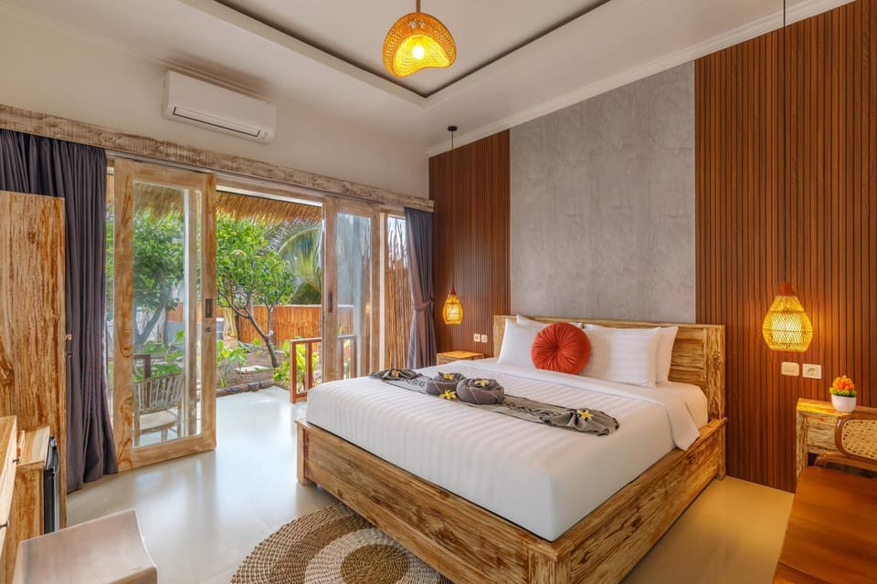 Bed, Photo of the whole room, Bedroom, air conditioner