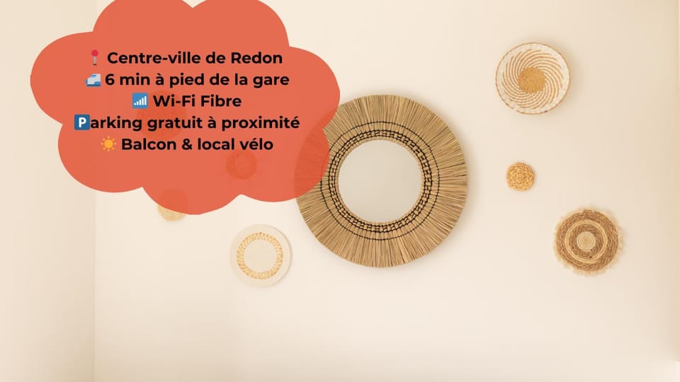 Decorative detail, Text overlay