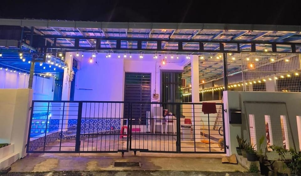 Mommy's Homestay private pool House in Terengganu, Malaysia