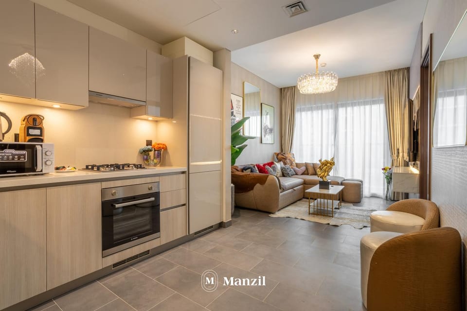 Kitchen or kitchenette, Living room, Seating area, Dining area, oven, stove