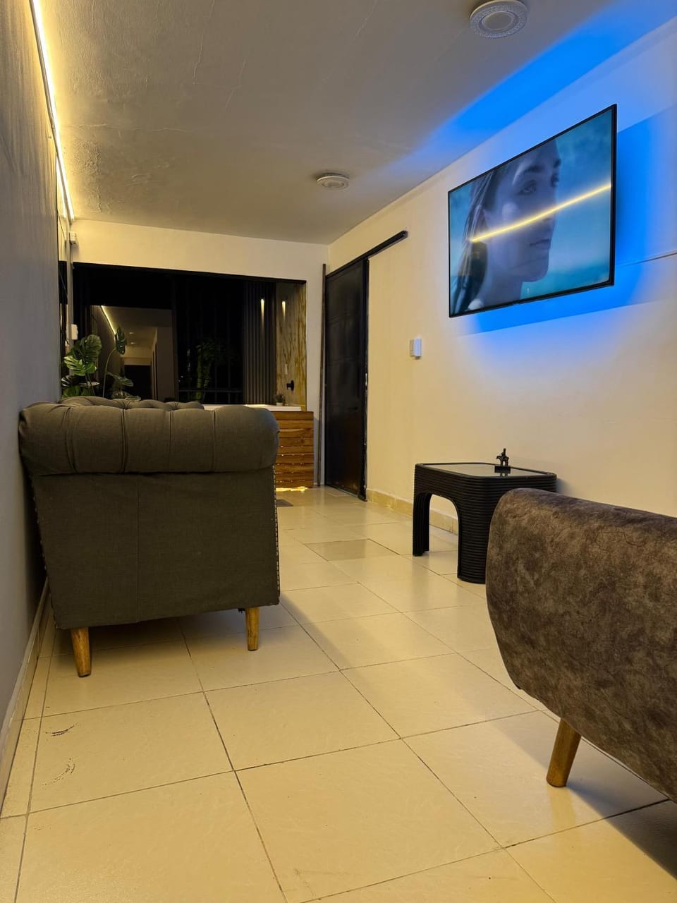 Apartamento con jacuzzi cerca al parque de poblado Apartment in Medellin