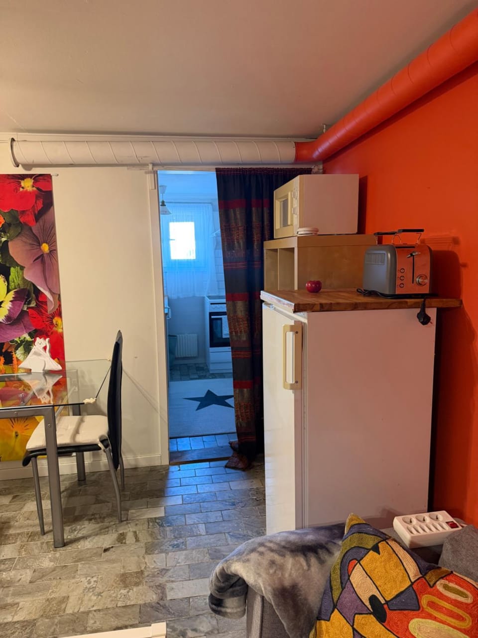 Egen studio-lägenhet centralt Apartment in Sweden