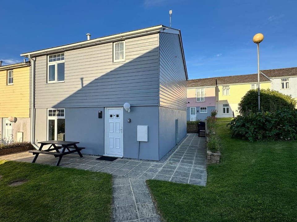 Dog Friendly Holiday Home in Newquay Cornwall House in Saint Columb Major