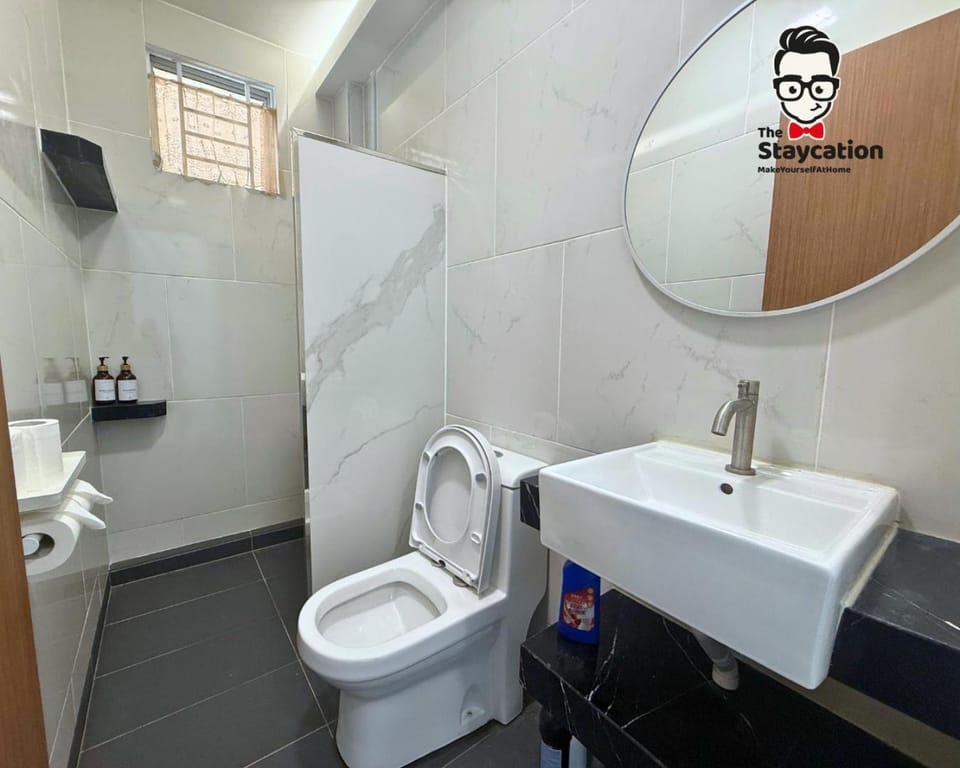 Toilet, Bathroom
