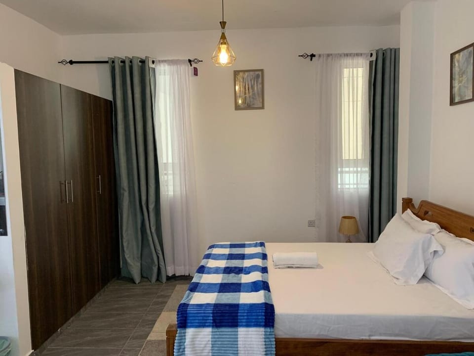 CozyDream BnB Stylish Studio Apartment with Pool in Mtwapa Apartment in Kenya