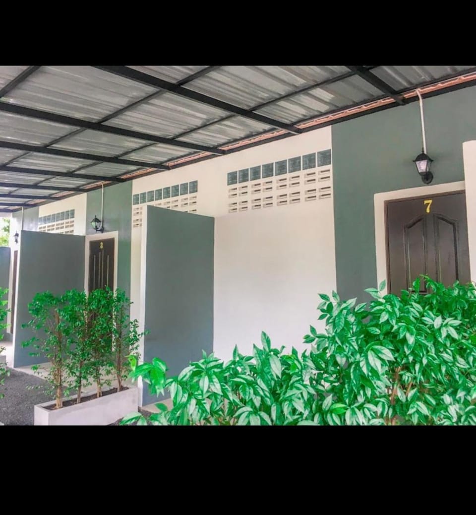รุ้งรวี รีสอร์ท2 Apartment in Thailand