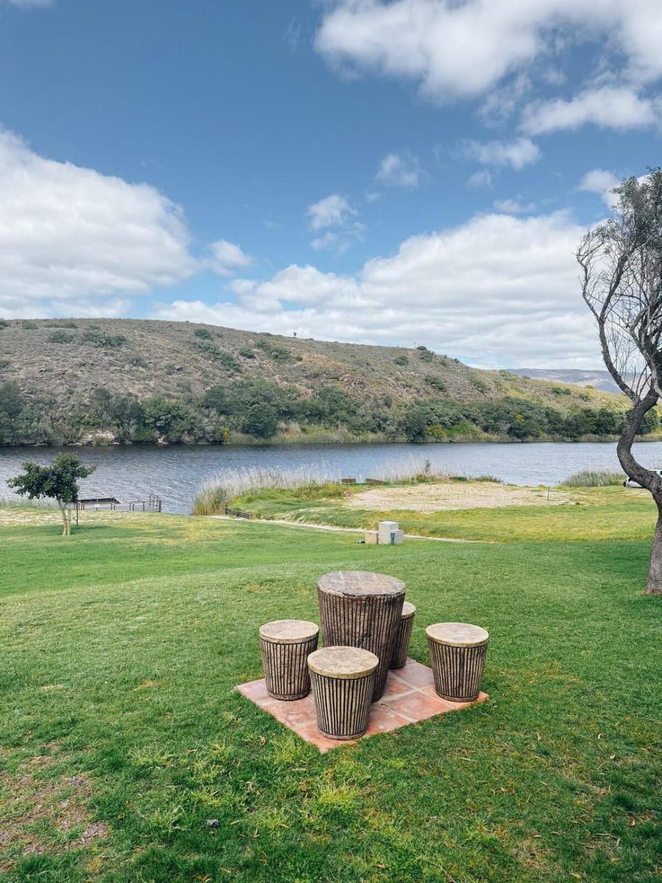 Aan De Breede-Living The Breede House in Western Cape