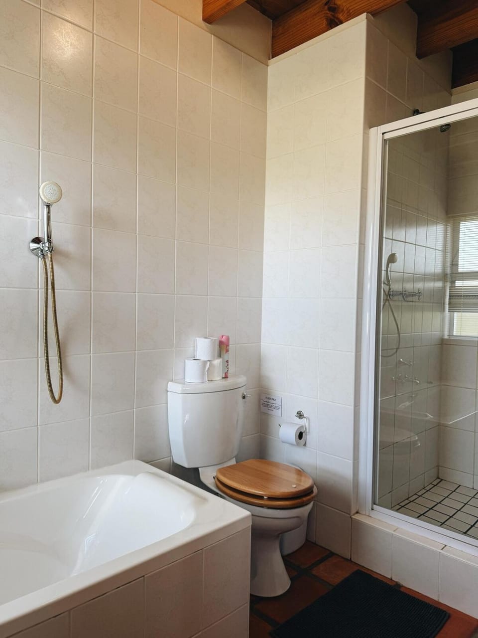 Aan De Breede-Living The Breede House in Western Cape