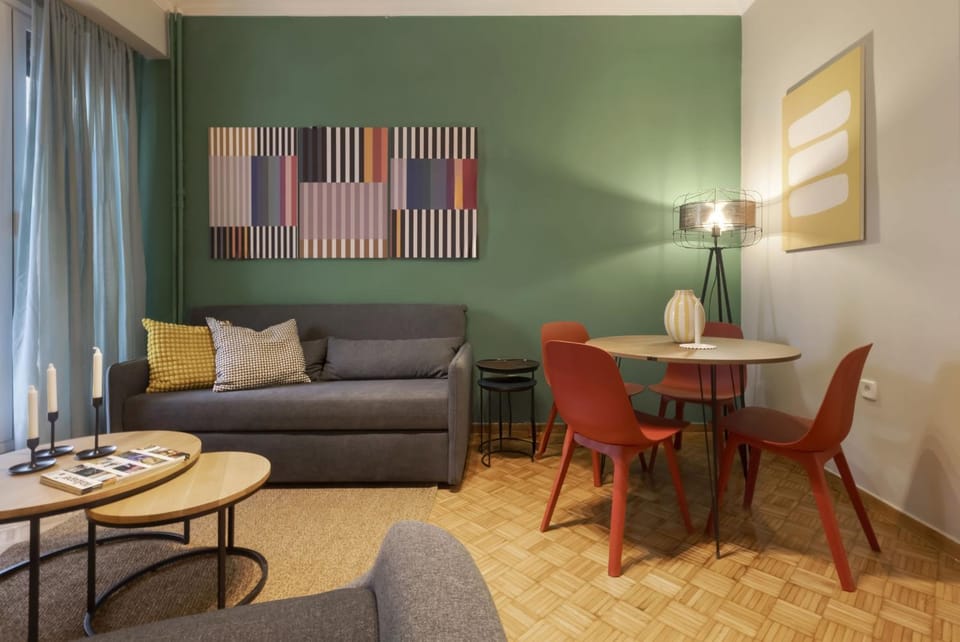 Communal lounge/ TV room, Living room