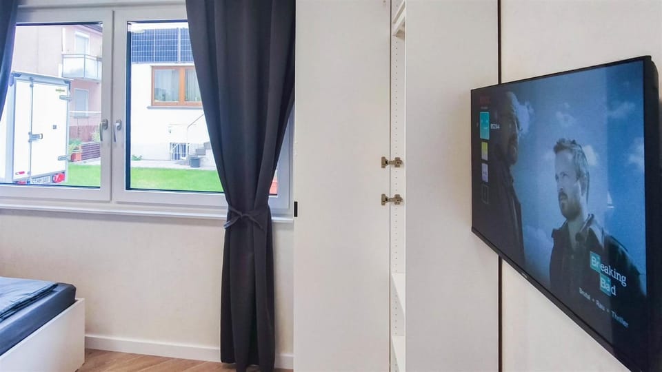 TV and multimedia, Evening entertainment