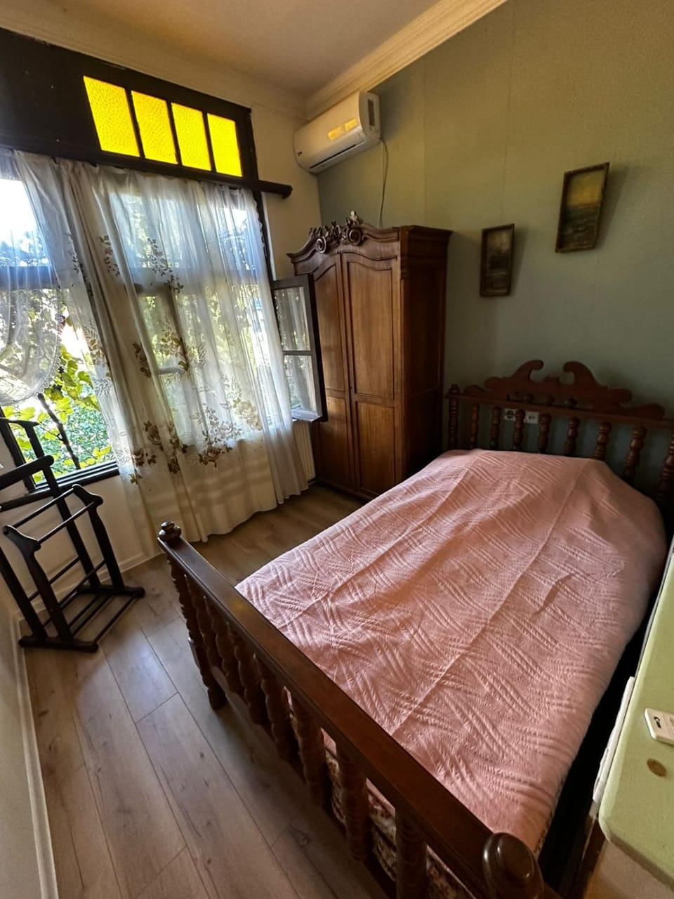 Bed, Bedroom, wardrobe