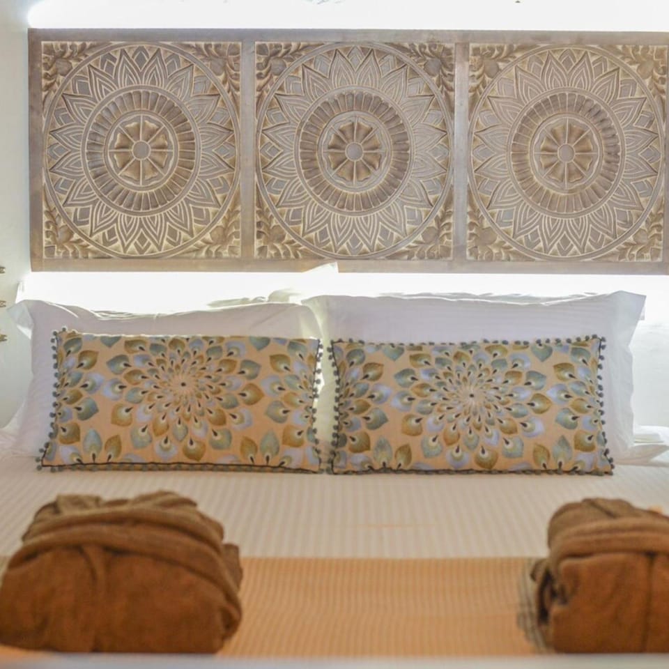 Traditional sirma in klima Apartment in Milos