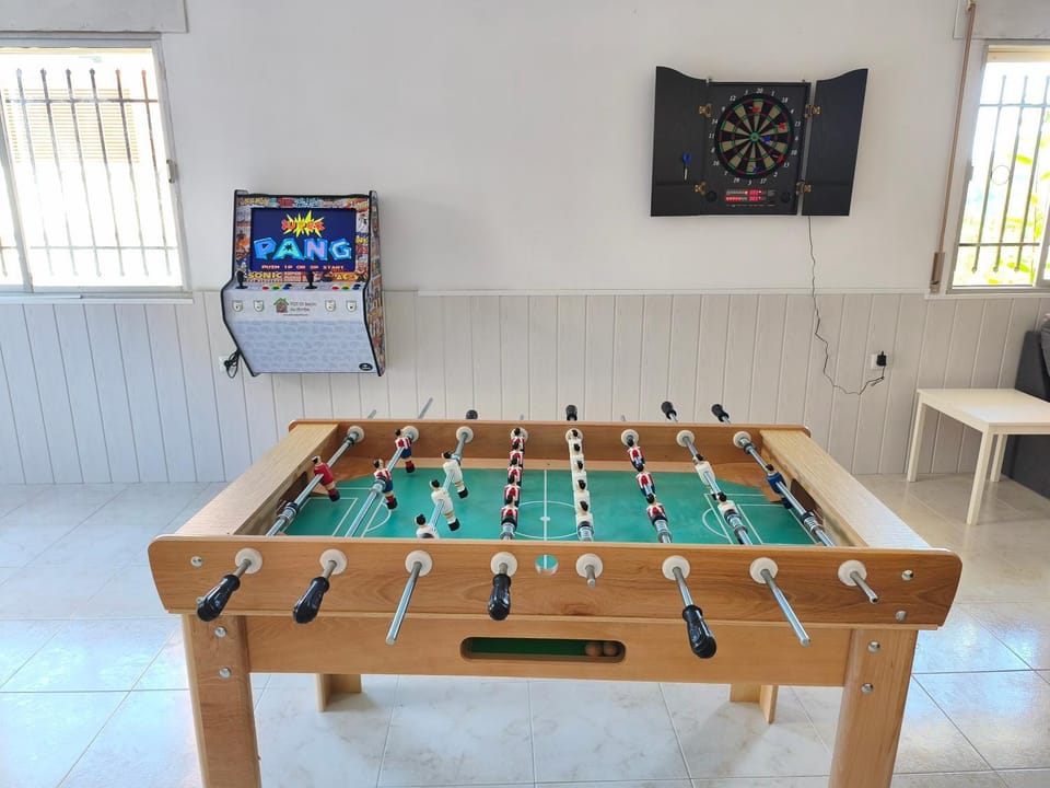 Communal lounge/ TV room, Activities, Game Room
