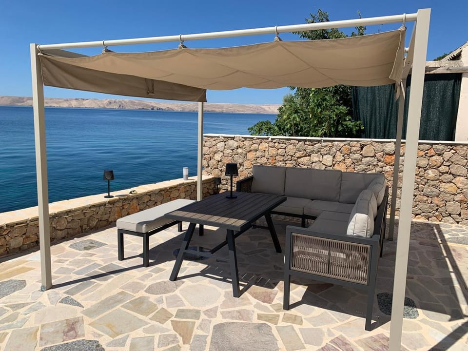 Patio, Day, View (from property/room), Balcony/Terrace, Seating area, Sea view