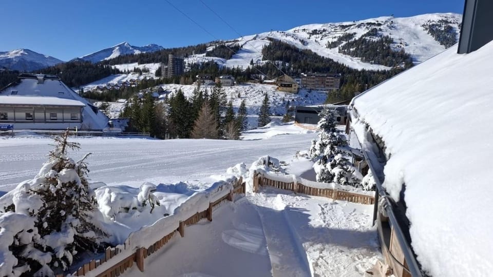 Chalet Katschberg Panorama House in Carinthia, Austria