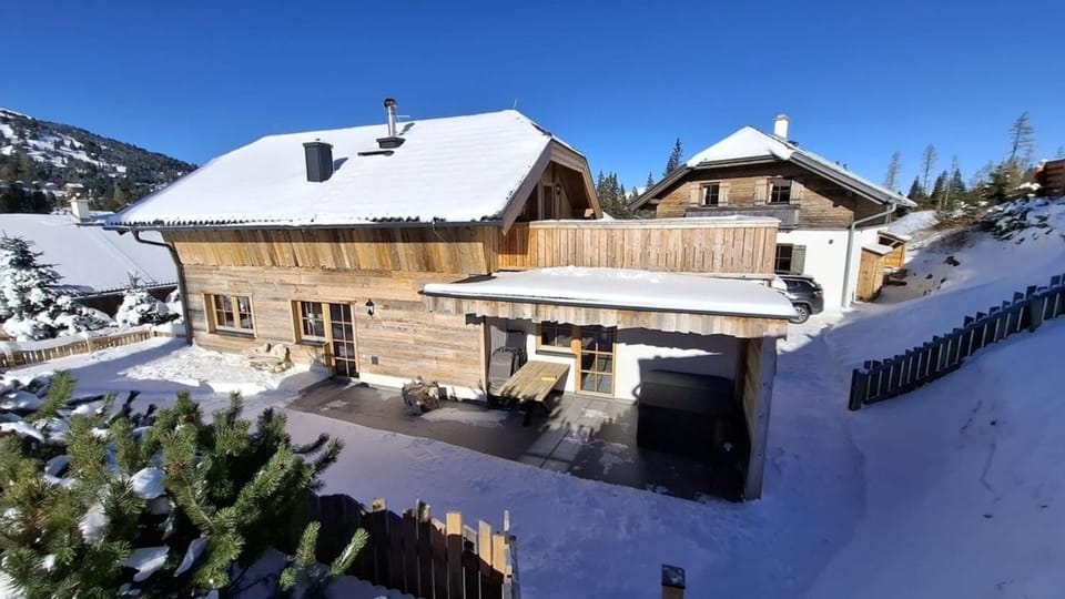 Chalet Katschberg Panorama House in Carinthia, Austria