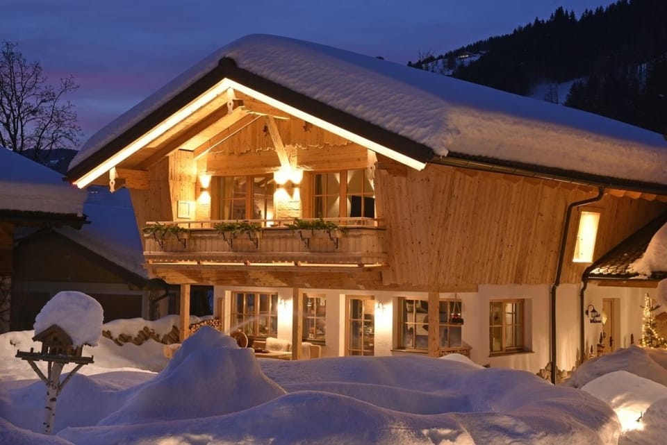 Chalet Rustika House in Salzburgerland