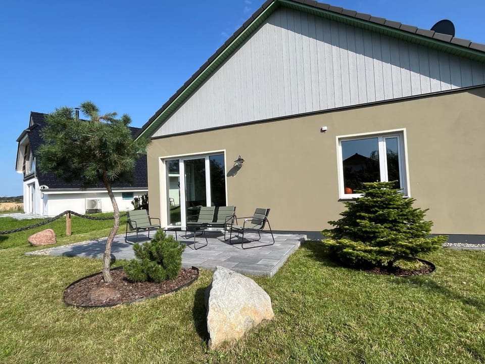 FeHa Boddenperle NILO Nisdorf mit Sauna im Badezimmer, E-Ladestation vorhanden House in Mecklenburg-Vorpommern, Germany