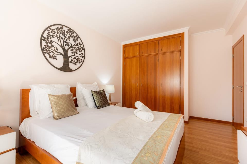 Bed, Photo of the whole room, Bedroom, wardrobe
