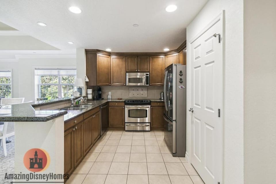 Heaven On Earth At Reunion! Sleeps 10! Near Disney! House in Four Corners
