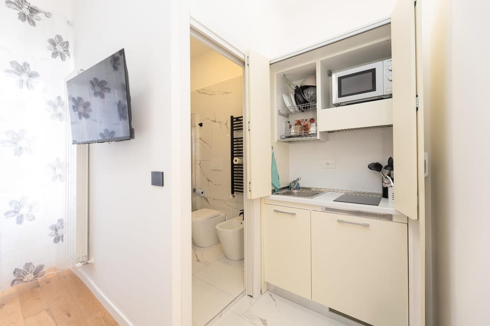 TV and multimedia, Kitchen or kitchenette