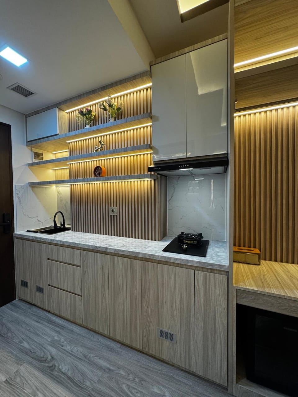 Kitchen or kitchenette