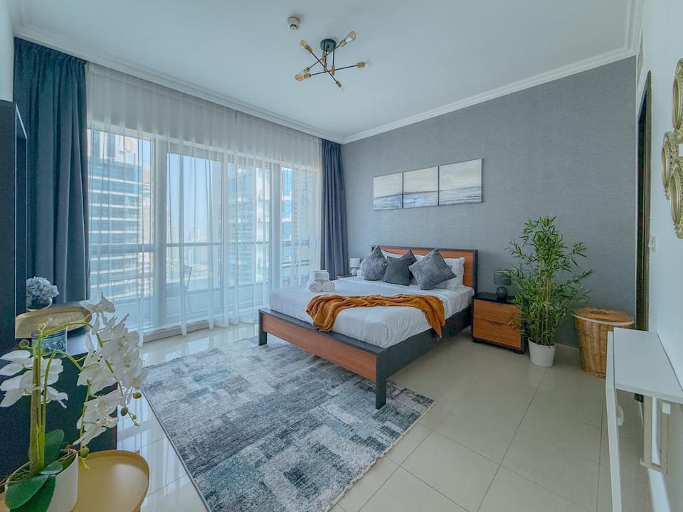Marina View-2BR,6 Guests, Central location, Marina Walk Apartment in Dubai