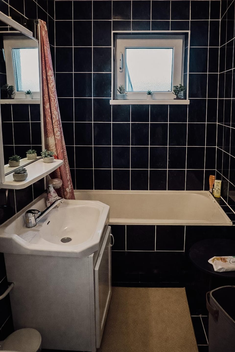 Bathroom, Bath
