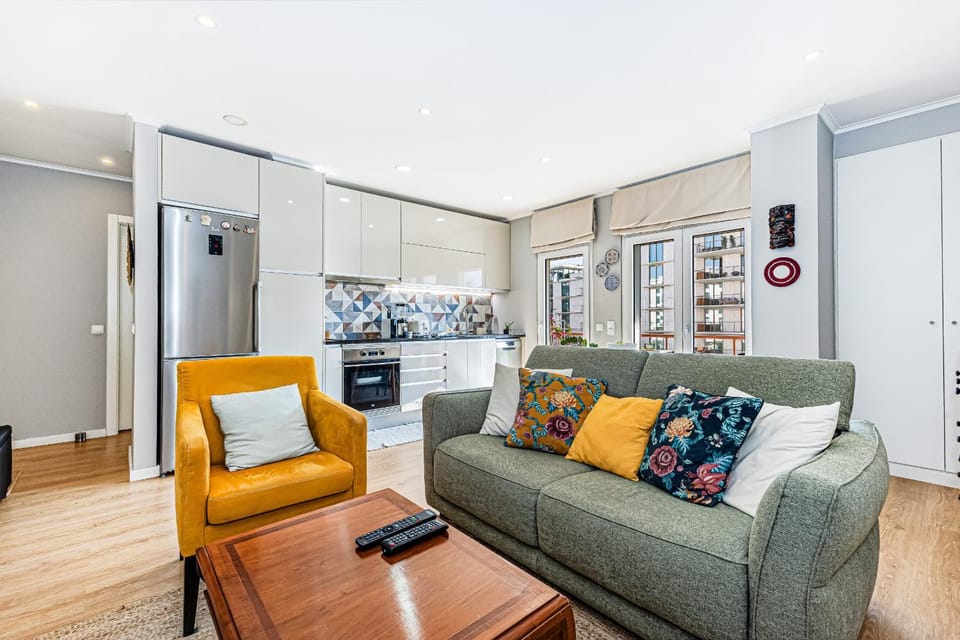 Communal lounge/ TV room, Living room