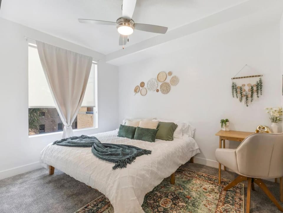 Bed, Bedroom