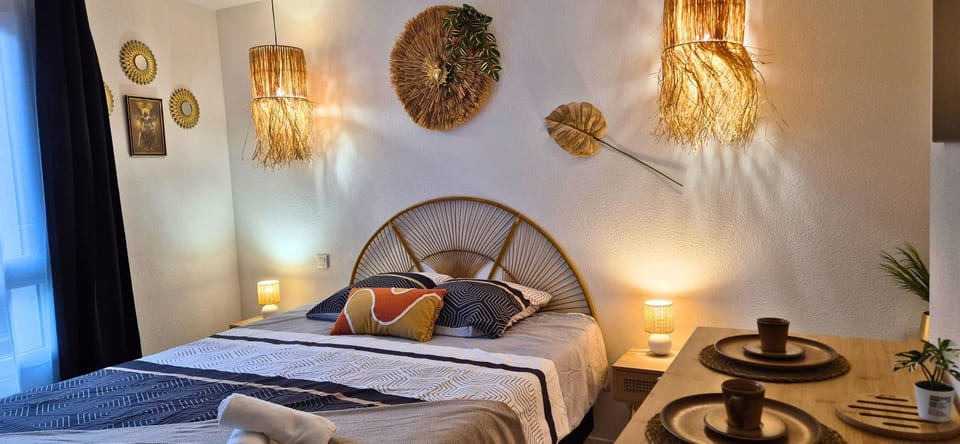 Angélique- Matelas confort - Clim - Wifi - Gare Apartment in Lourdes