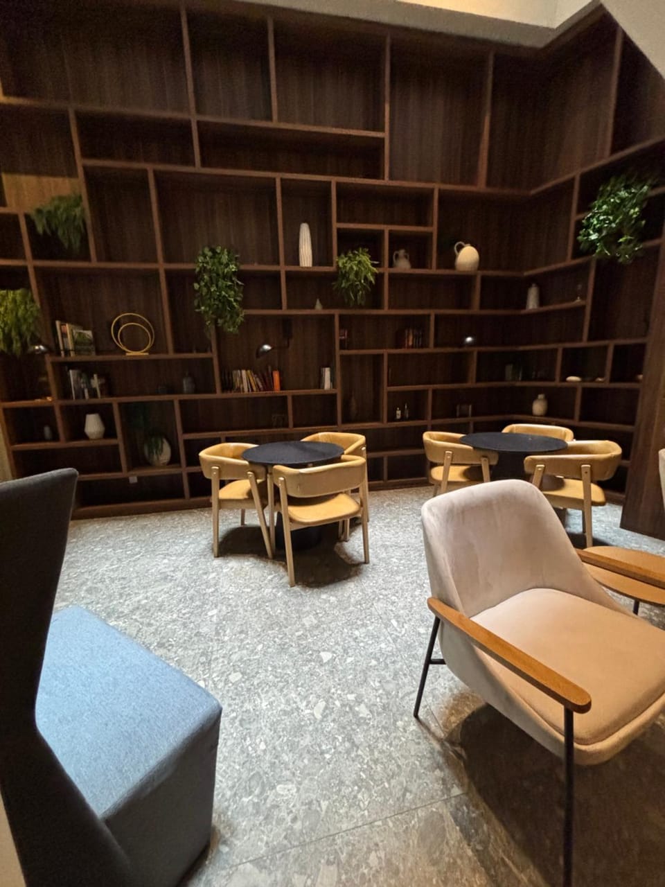Communal lounge/ TV room