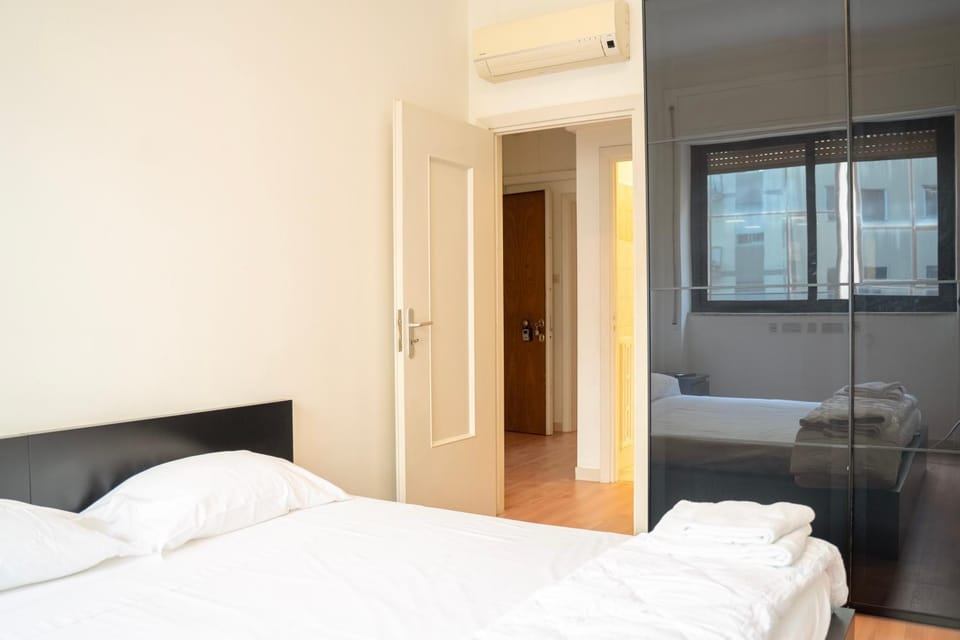 Bed, Photo of the whole room, Bedroom, towels, wardrobe