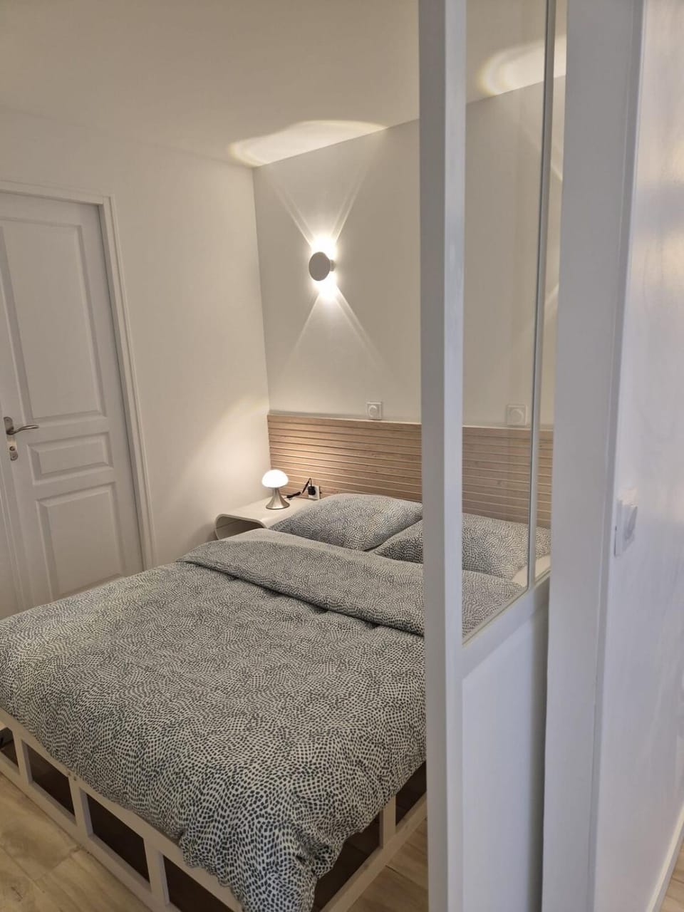 Charmant T2 neuf PS3-4 et meublé, proche de métro et Paris Apartment in Île-de-France