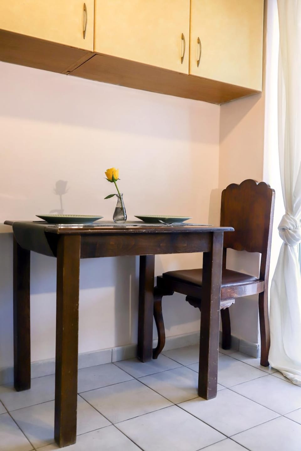 Adorable Jacuzzi flat in the most alive Athens! Apartment in Athens