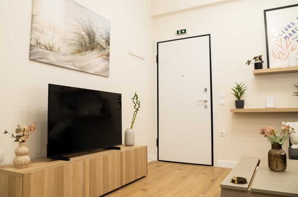 TV and multimedia, Evening entertainment