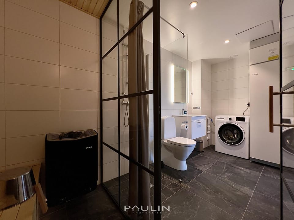 Lindvallen Ski Resort Pool and Padel - Sauna - 6 Guests Apartment in Sweden