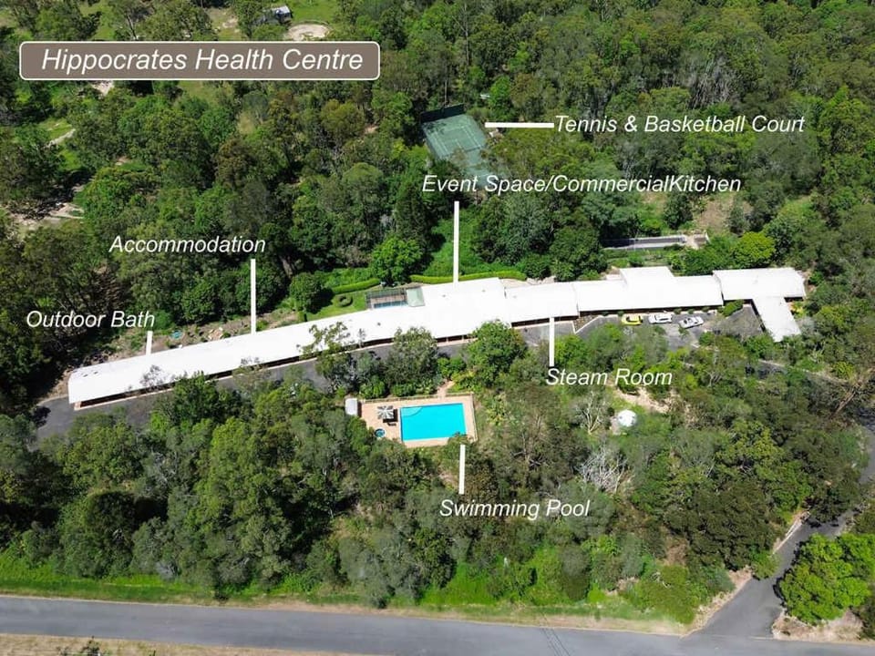 Mudgeeraba Sanctuary - Bushland Studios with Pool & Spa Inn in Mudgeeraba