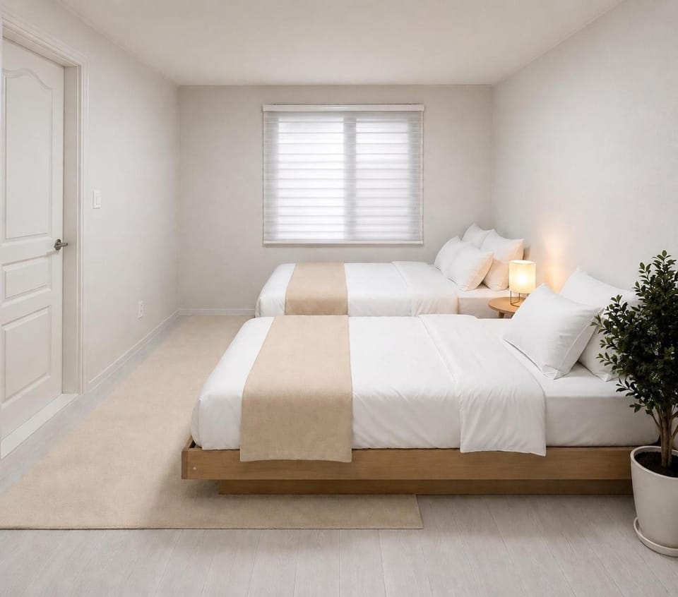Gangnam, Sinnonhyeon Station Clover Stay Apartment in Seoul