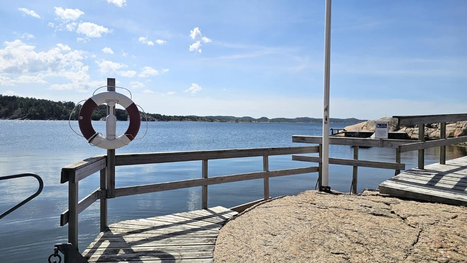 Cottage on Mjörn only 300m from the sea SE09115 House in Västra Götaland County