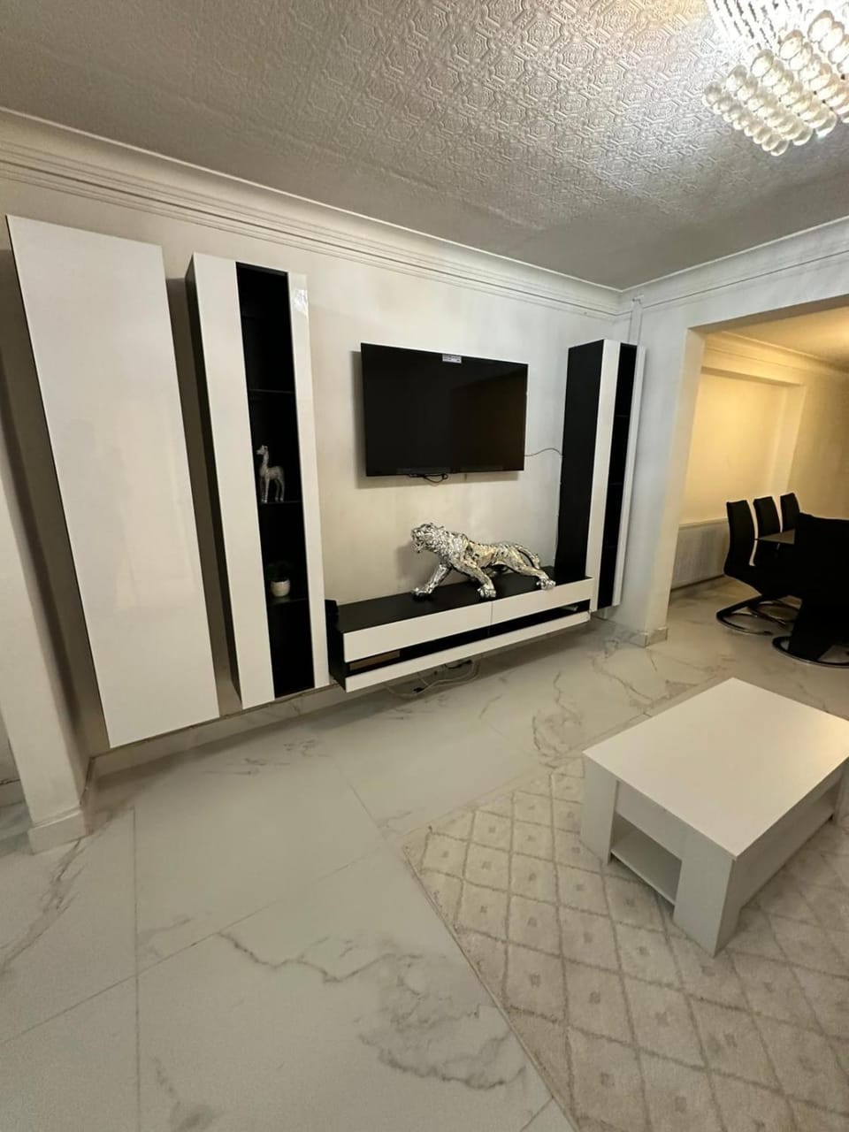 TV and multimedia, Living room