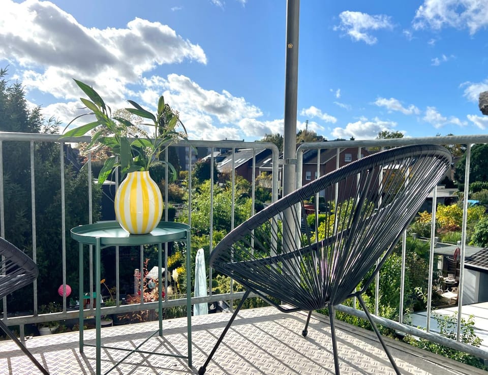 Patio, Spring, Day, Garden, View (from property/room), Balcony/Terrace, Garden view