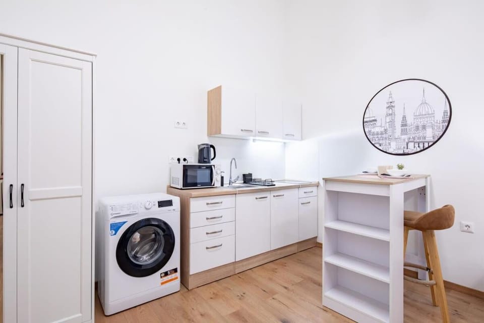 Central - Comfortable - Easy Sleep Apartment in Budapest