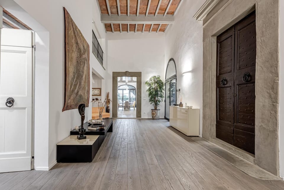 Property building, Living room