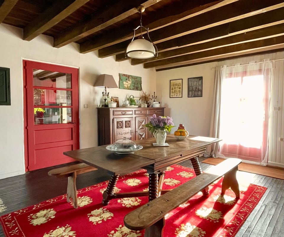 Property building, Living room